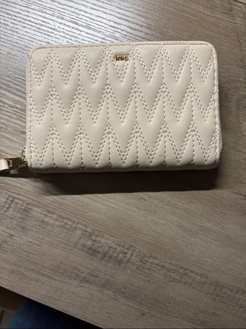 Mango Quilted Zip Wallet - Cream